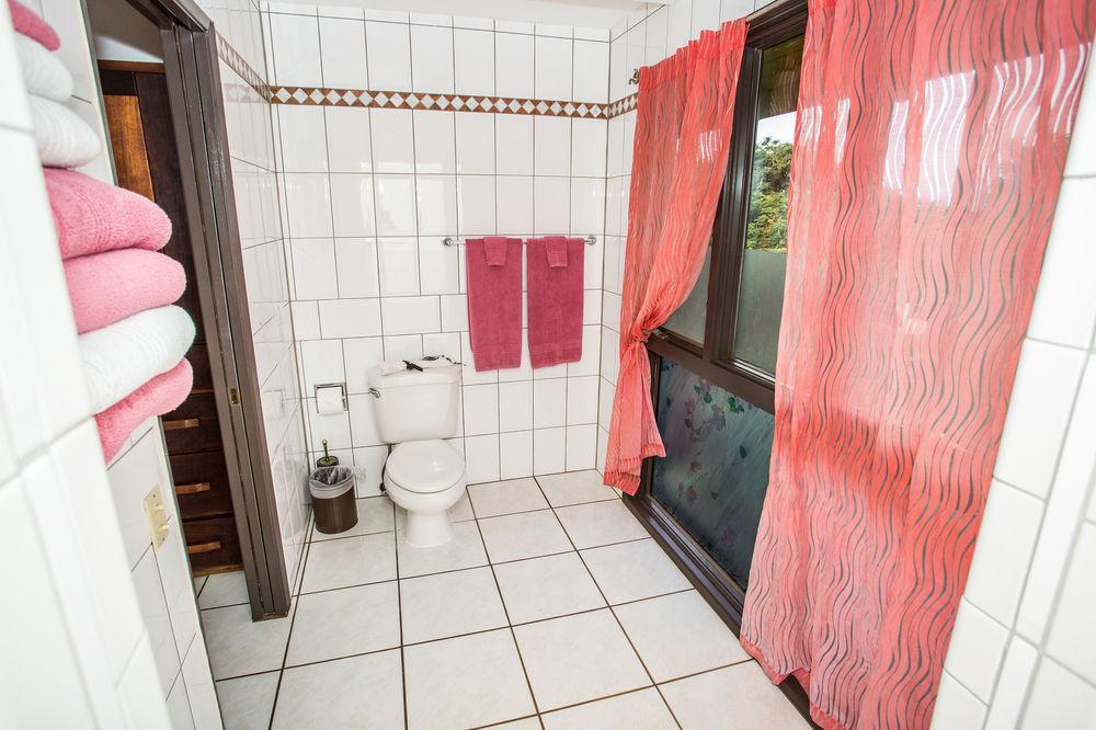 ラハイナ House Of Fountains Bed & Breakfast エクステリア 写真