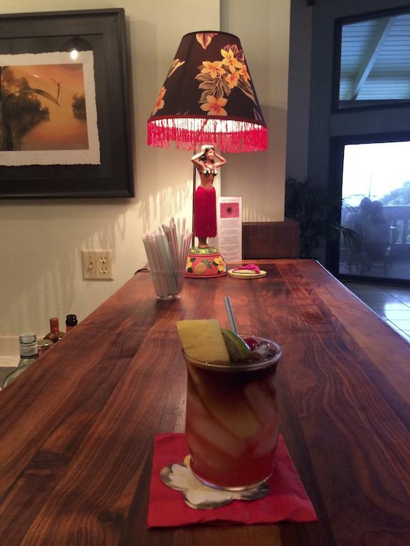 ラハイナ House Of Fountains Bed & Breakfast エクステリア 写真